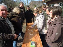 Frau Schild tuts ihrem Männe gleich: Kreigen die das wohl hin?